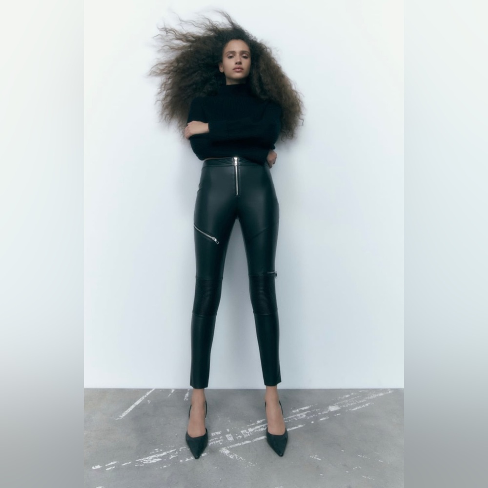 Zara faux leather leggings M